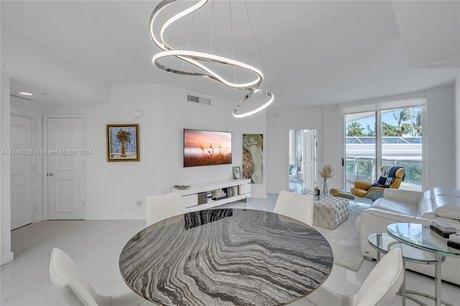 Welcome home to this impeccably renovated residence, where - Beach Condo for sale in Aventura, Florida on Beachhouse.com