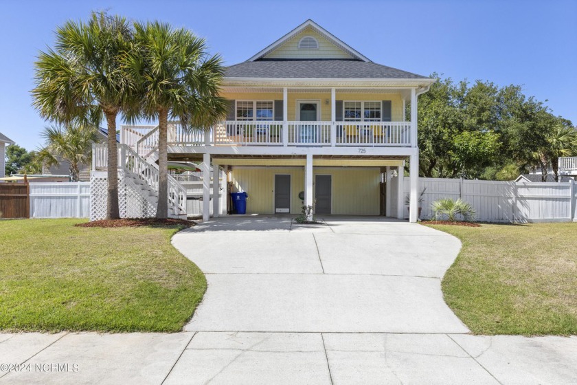 Nestled in the desirable Snows Cut Landing neighborhood, this - Beach Home for sale in Wilmington, North Carolina on Beachhouse.com