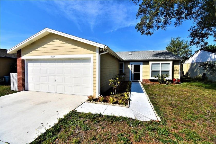 COME AND SEE THIS BEAUTIFUL HOME IN THE HEART OF TAMPA, CLOSE TO - Beach Home for sale in Tampa, Florida on Beachhouse.com