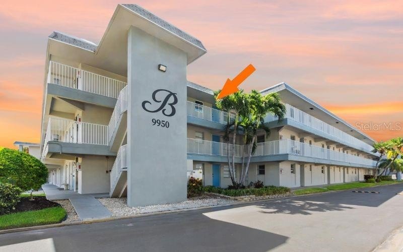 Looking for a Florida home in Zone X with no hurricane flooding? - Beach Condo for sale in St. Petersburg, Florida on Beachhouse.com