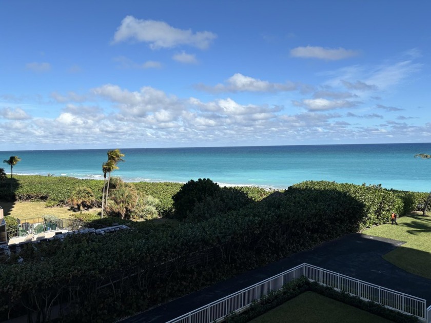 Enjoy the beautiful views of the Atlantic Ocean in a brand new - Beach Condo for sale in Juno Beach, Florida on Beachhouse.com