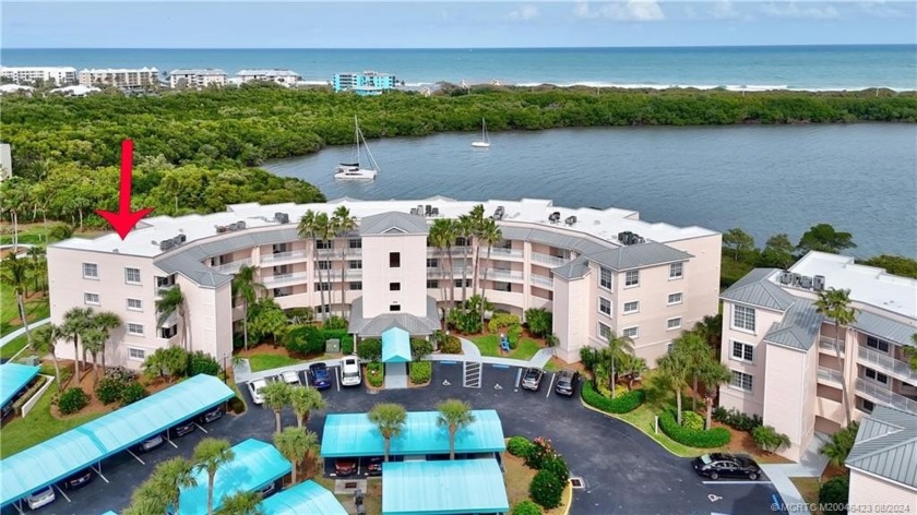 Gorgeous condo at Hutchinson Island with private view of pond - Beach Condo for sale in Stuart, Florida on Beachhouse.com