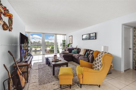 Exceptional Value on Three Islands! 
Step into this spacious and - Beach Condo for sale in Hallandale Beach, Florida on Beachhouse.com