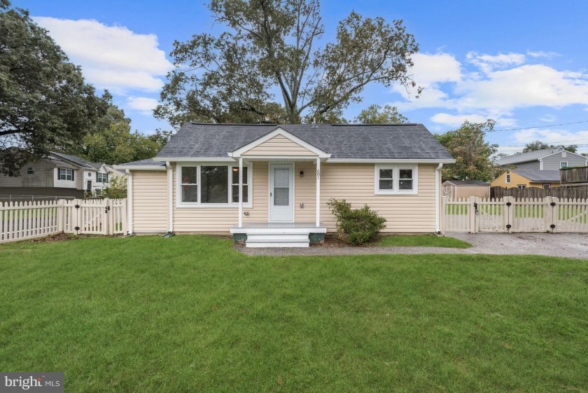 Completely renovated rancher nestled in the community of Green - Beach Home for sale in Pasadena, Maryland on Beachhouse.com