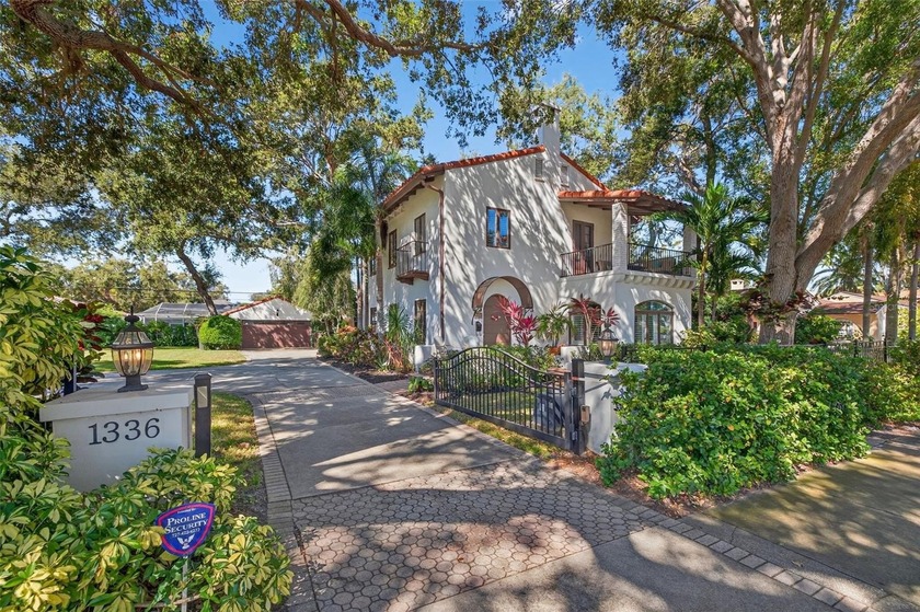 Under contract-accepting backup offers. Experience the timeless - Beach Home for sale in Belleair Beach, Florida on Beachhouse.com