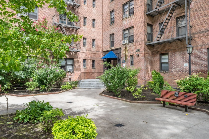 This charming co-op apartment is now available for sale - Beach Other for sale in Brooklyn, New York on Beachhouse.com