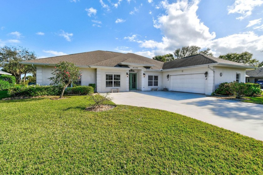 Wonderful opportunity for buyers seeking a 4-bedroom golf view - Beach Home for sale in Fort Pierce, Florida on Beachhouse.com