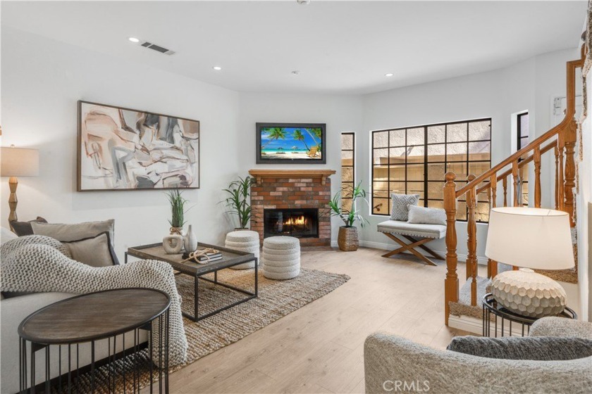 Beautifully Updated End-Unit Townhome in a prime North Redondo - Beach Townhome/Townhouse for sale in Redondo Beach, California on Beachhouse.com