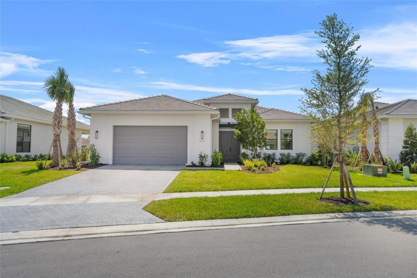 The best-priced 3-bedroom + den home in Artistry just took a - Beach Home for sale in Sarasota, Florida on Beachhouse.com