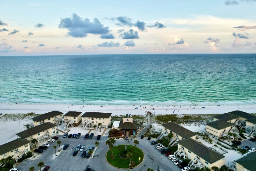 Great Investment Opportunity as this Unit Currently has Many - Beach Condo for sale in Destin, Florida on Beachhouse.com