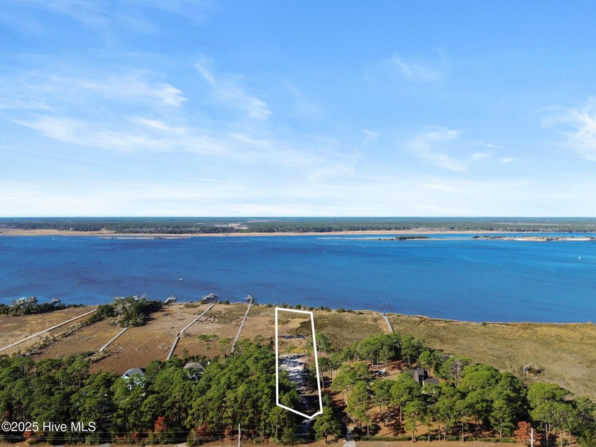 This beautiful 2+ Acre waterfront property on the Cape Fear - Beach Acreage for sale in Wilmington, North Carolina on Beachhouse.com