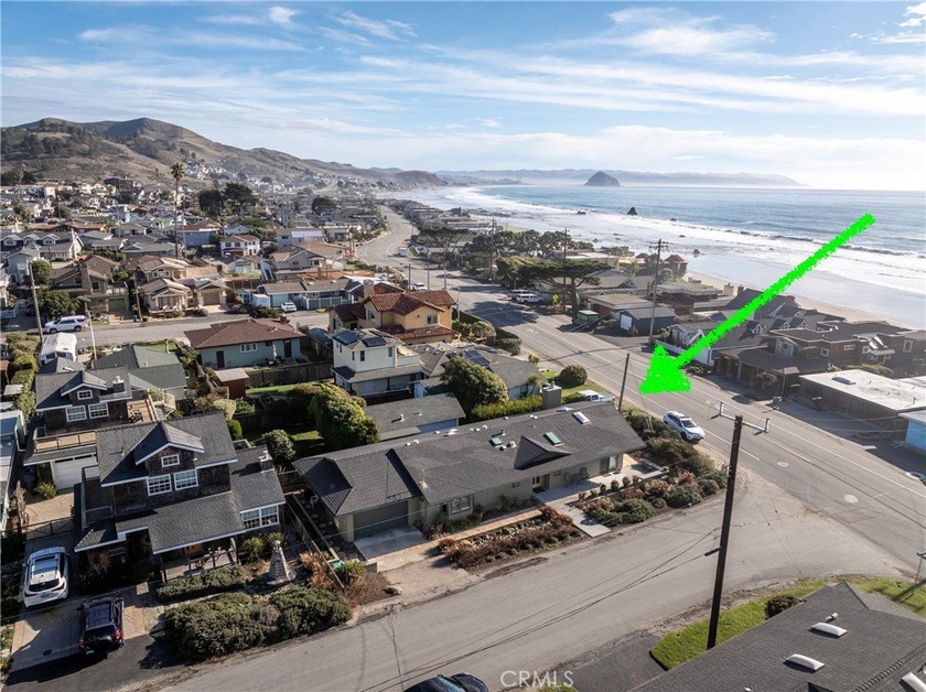 Located on the corner of Pacific & 11th just steps from the sand - Beach Home for sale in Cayucos, California on Beachhouse.com