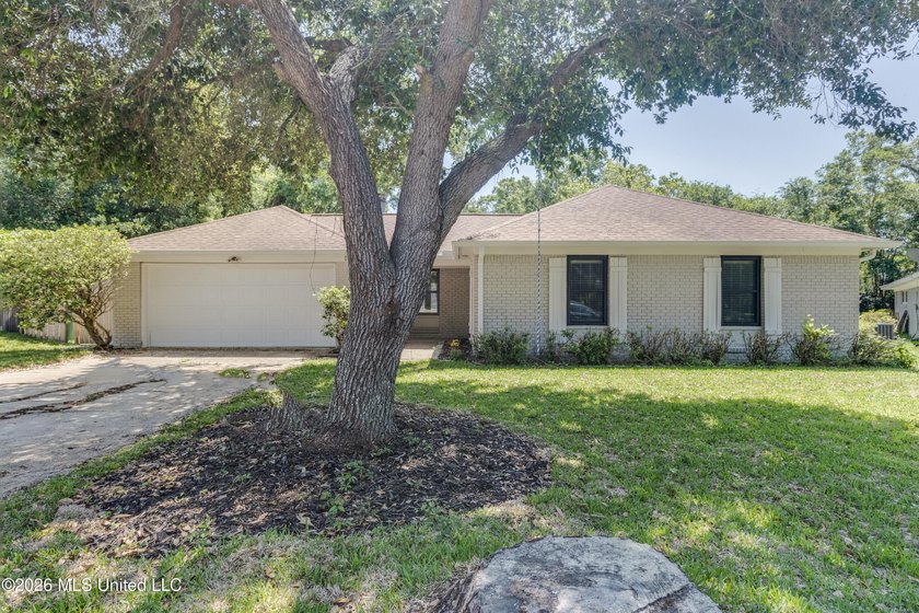 Welcome to 10 Dogwood Dr in Gulfport, MS--a beautifully updated - Beach Home for sale in Gulfport, Mississippi on Beachhouse.com