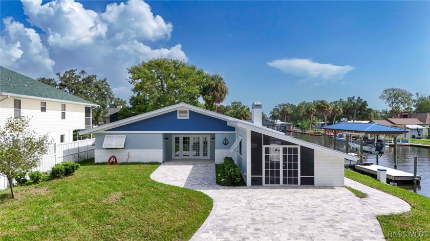 Say goodbye to those Bahama blues and enjoy year-round living in - Beach Home for sale in Crystal River, Florida on Beachhouse.com