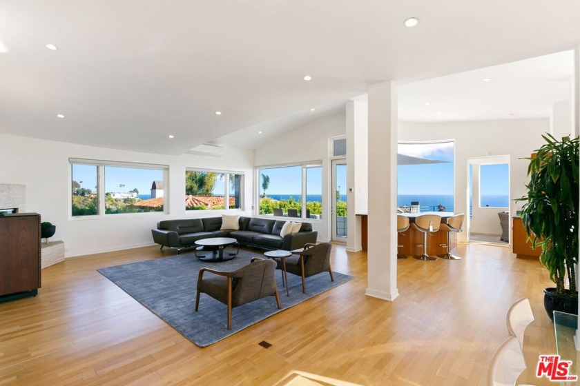 Welcome to your dream contemporary home in La Costa, boasting - Beach Home for sale in Malibu, California on Beachhouse.com