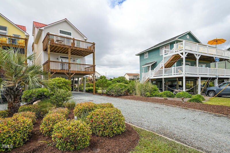 MUST SEE!  Stunning Towhome(no shared walls) in Yow Poisson - Beach Townhome/Townhouse for sale in Surf City, North Carolina on Beachhouse.com