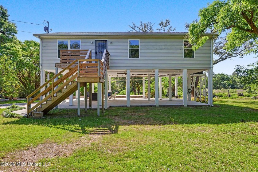 Tucked away and a short drive to Pass Chrisitan beaches, you - Beach Home for sale in Pass Christian, Mississippi on Beachhouse.com