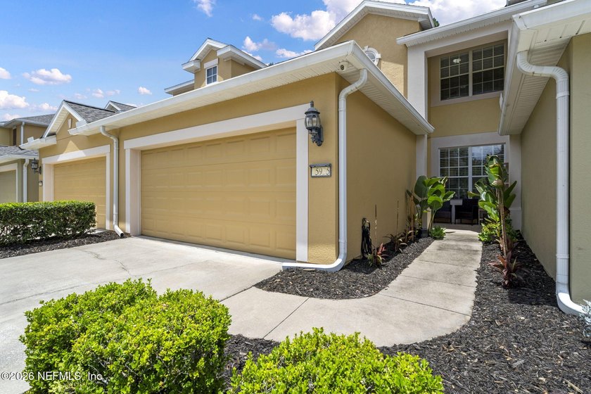 PRISTINE & UPGRADED 2-story townhome in the gated community of - Beach Townhome/Townhouse for sale in Jacksonville, Florida on Beachhouse.com