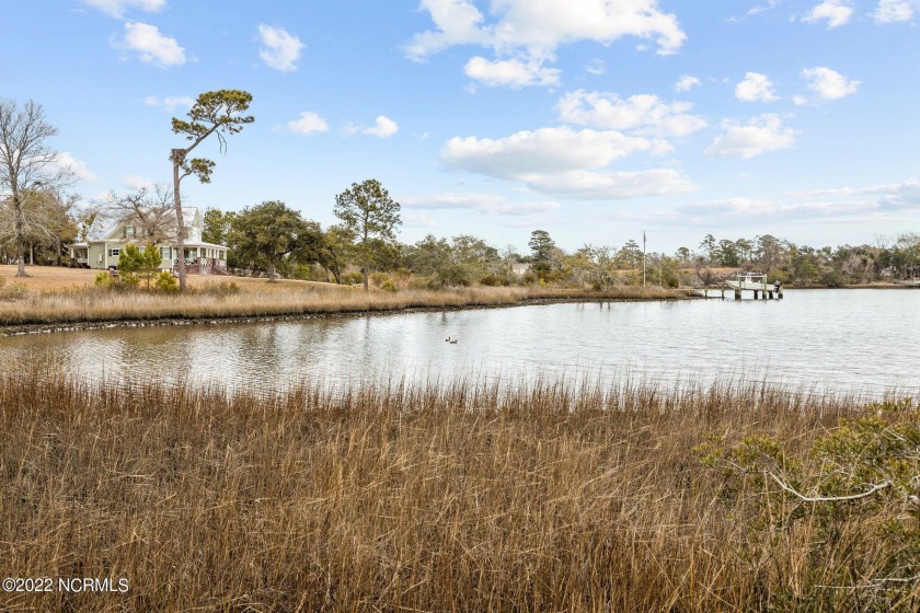 WATER FRONT LOT TO BUILD YOUR FOREVER 
   WATERFRONT - Beach Lot for sale in Swansboro, North Carolina on Beachhouse.com