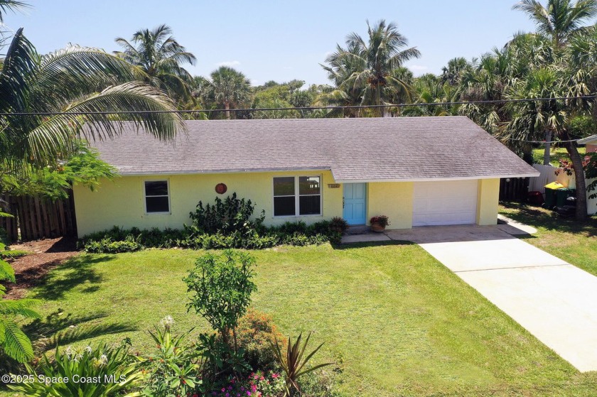 Affordable beachside living in sought-after Floridana Beach! - Beach Home for sale in Melbourne Beach, Florida on Beachhouse.com