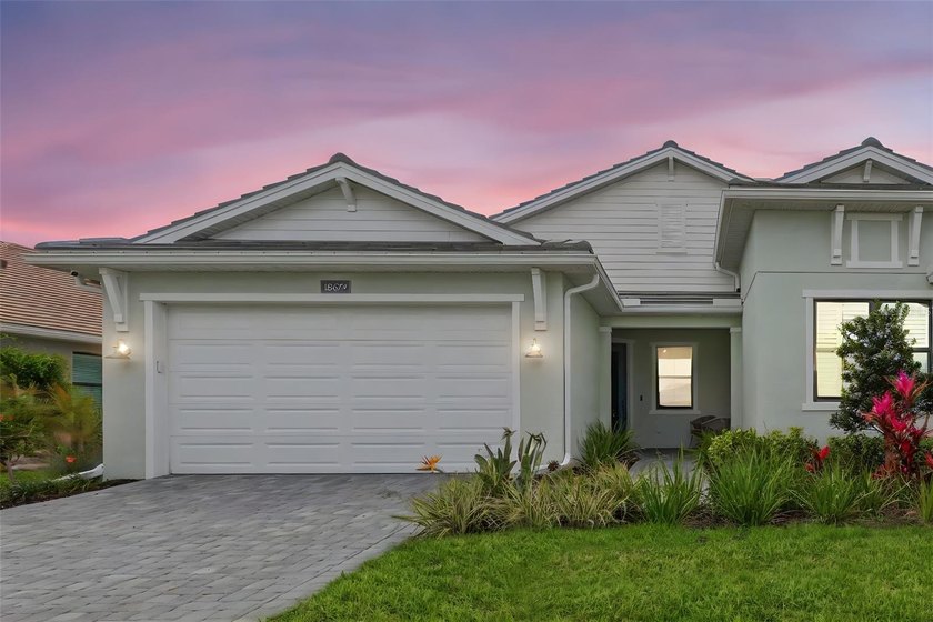 Experience effortless Florida living in this beautifully - Beach Home for sale in Venice, Florida on Beachhouse.com