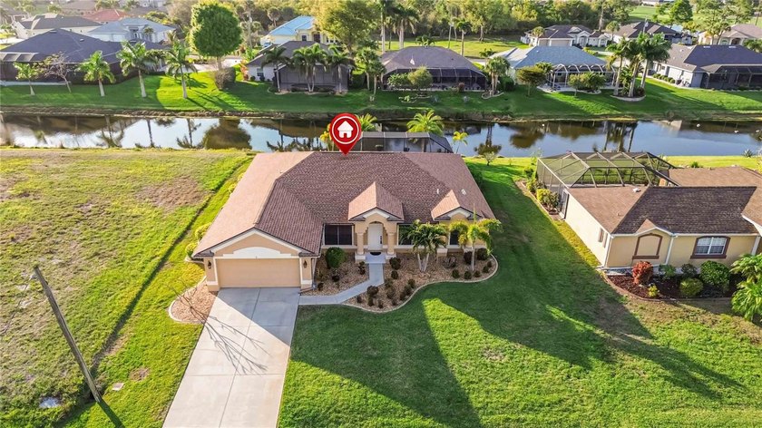 Under contract-accepting backup offers. Immaculate & pristine - Beach Home for sale in Rotonda West, Florida on Beachhouse.com