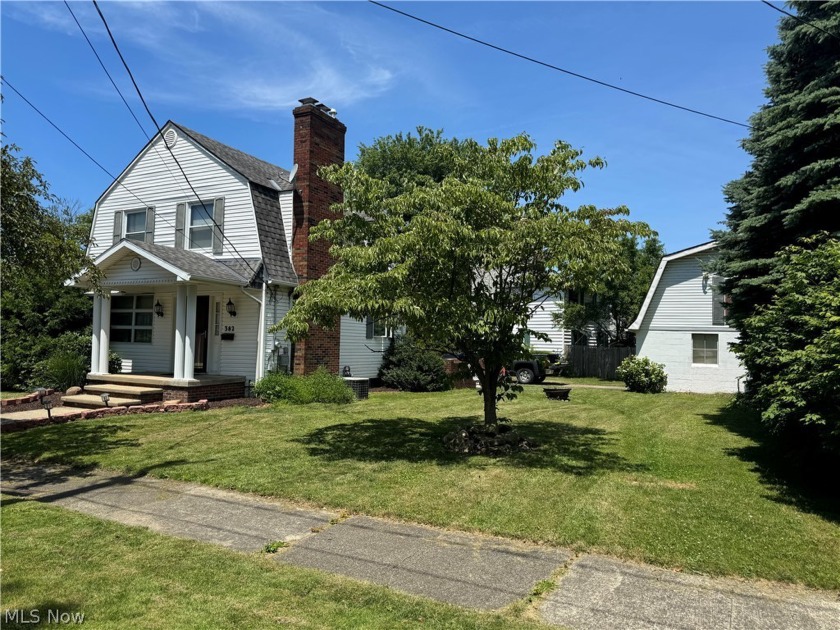 Are you looking for a home with alot of room and close to Lake - Beach Home for sale in Conneaut, Ohio on Beachhouse.com