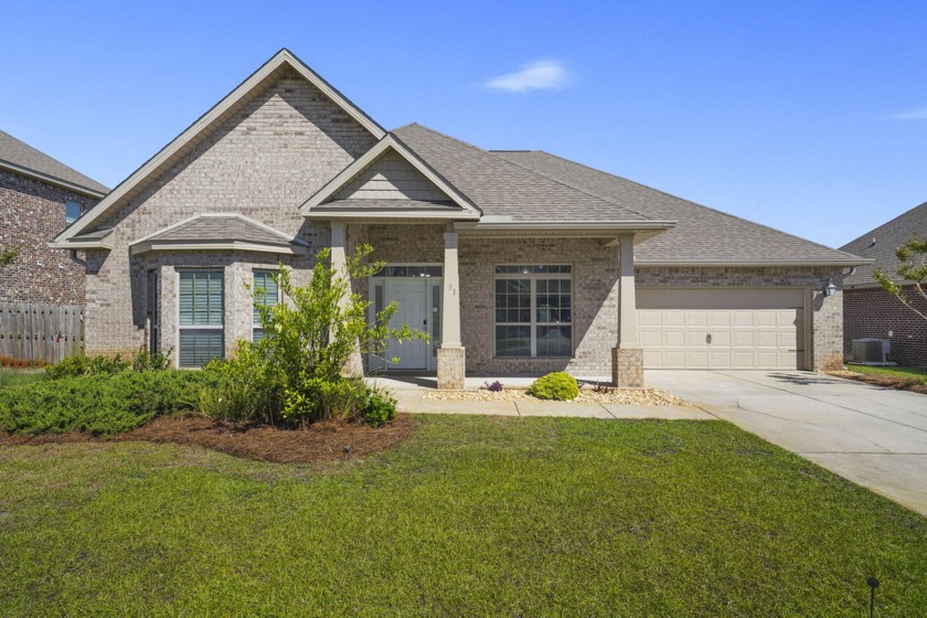 Beautiful All-Brick Home in Peach Creek Neighborhood.Welcome to - Beach Home for sale in Santa Rosa Beach, Florida on Beachhouse.com