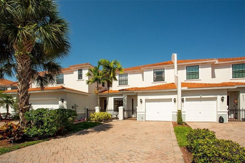 Beautifully updated 3 Bedroom & 2 1/2 Bath Townhome in charming - Beach Home for sale in Naples, Florida on Beachhouse.com