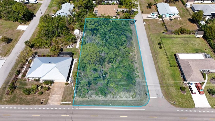 Don't miss out on this rare opportunity to build your dream home - Beach Lot for sale in Venice, Florida on Beachhouse.com