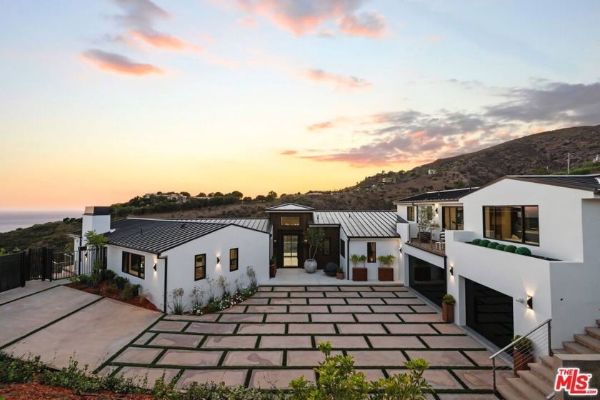 Perched atop a pristine acre in the heart of Malibu, this modern - Beach Home for sale in Malibu, California on Beachhouse.com