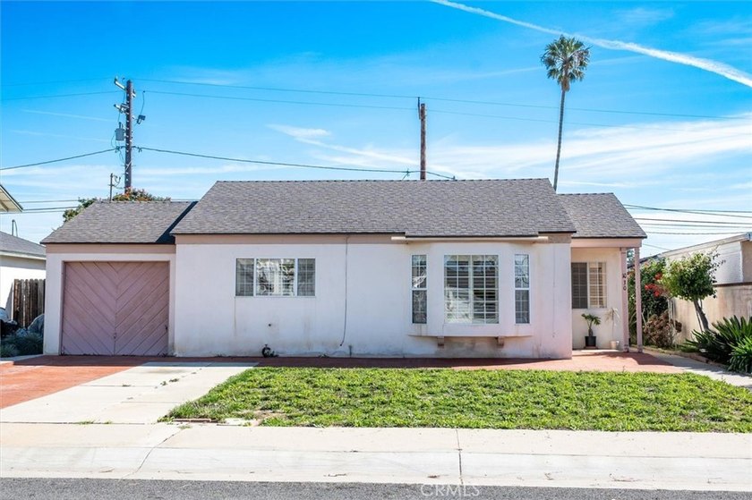 Welcome to 1030 Ilena St in Oxnard, a charming home that has - Beach Home for sale in Oxnard, California on Beachhouse.com