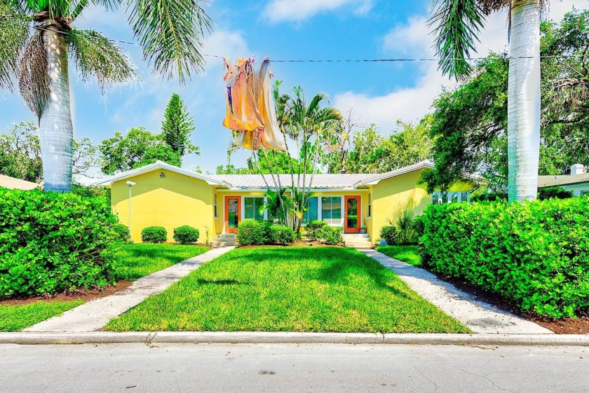 Buy This Home-Risk-Free! If you're not completely satisfied with - Beach Home for sale in St. Petersburg, Florida on Beachhouse.com