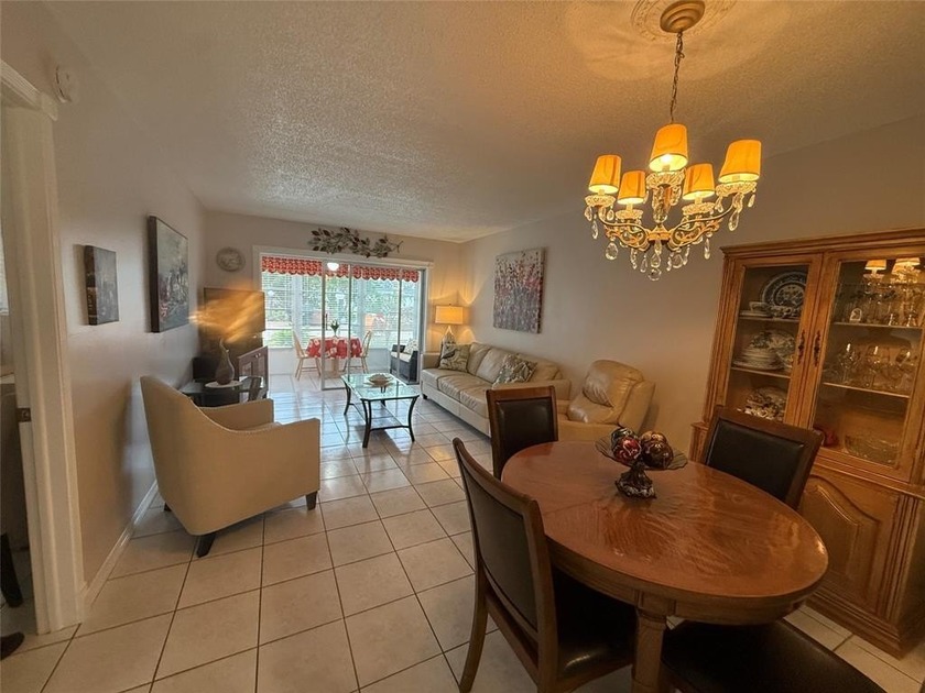 Georgeous 1 bedroom, 1.5 baths in a adult community in - Beach Condo for sale in Lauderdale Lakes, Florida on Beachhouse.com