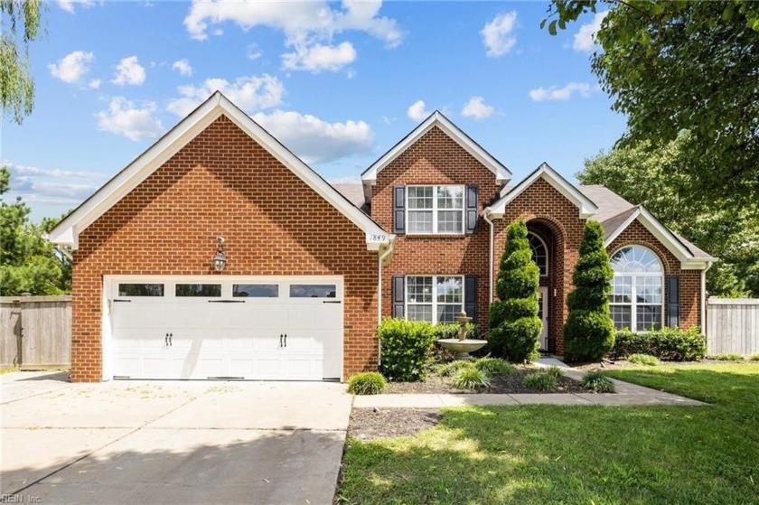 Experience luxury living in this lovely 5-bedroom home - Beach Home for sale in Chesapeake, Virginia on Beachhouse.com