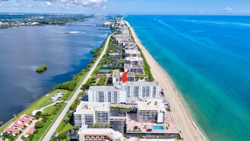 Experience South Florida living like no other w/ this 2/2 PLUS - Beach Condo for sale in Palm Beach, Florida on Beachhouse.com