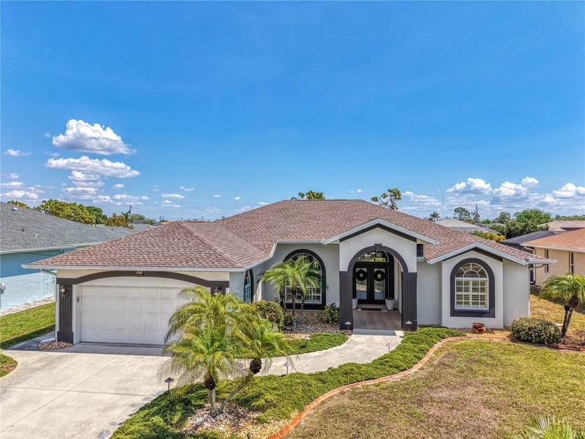 Under contract-accepting backup offers. How would you like to - Beach Home for sale in Rotonda West, Florida on Beachhouse.com