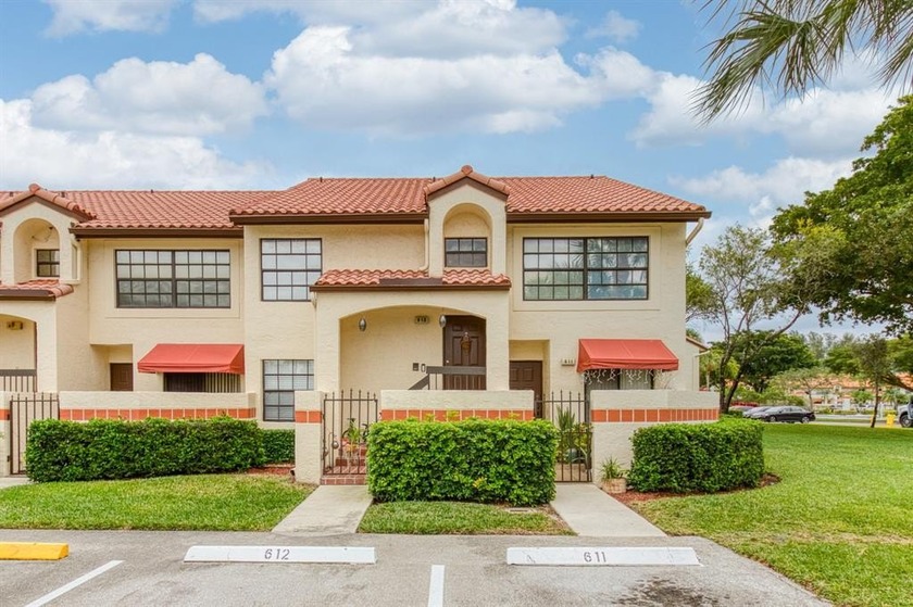 Enjoy added privacy and space in this updated corner residence - Beach Condo for sale in Deerfield Beach, Florida on Beachhouse.com