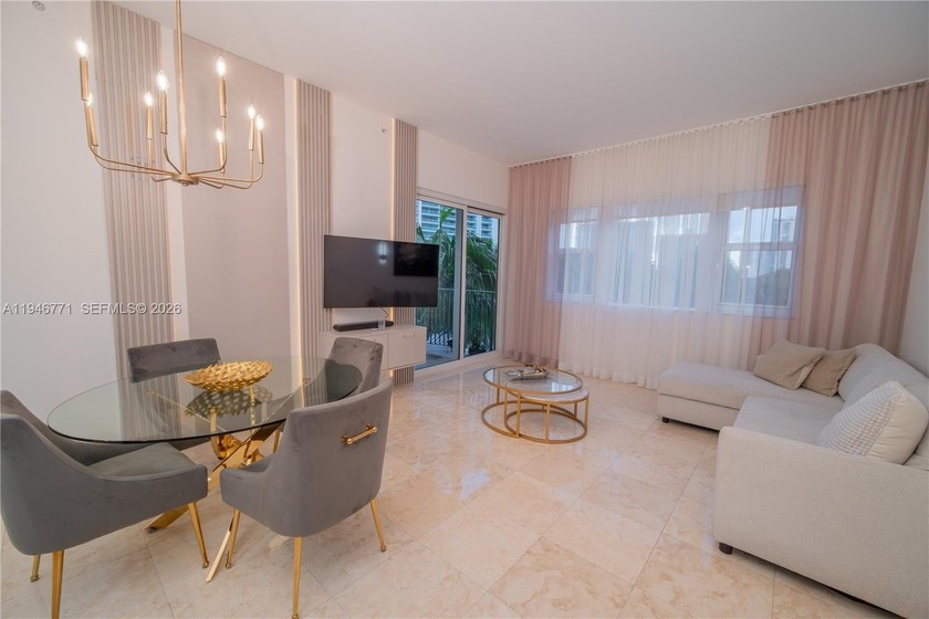 Gorgeous and bright 2BR/2BA condo in Aventura with updated - Beach Condo for sale in Aventura, Florida on Beachhouse.com