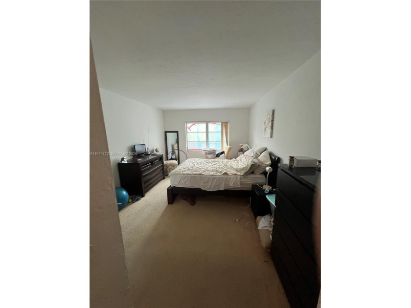 Welcome to Keystone Bay, a spacious waterfront condo offering 1 - Beach Condo for sale in North Miami, Florida on Beachhouse.com