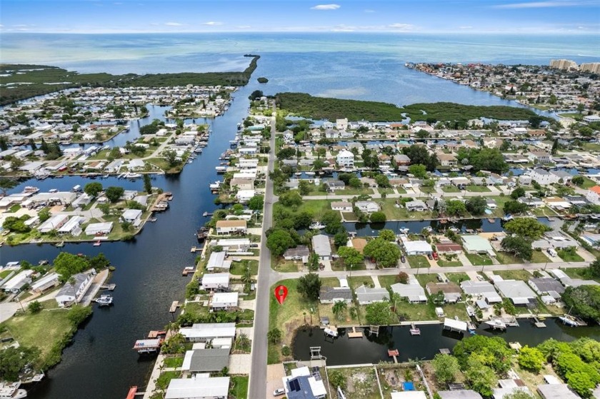 OVERSIZED WATERFRONT CANAL LOT... RARE CANAL BUILDING LOT WITH - Beach Lot for sale in Hudson, Florida on Beachhouse.com