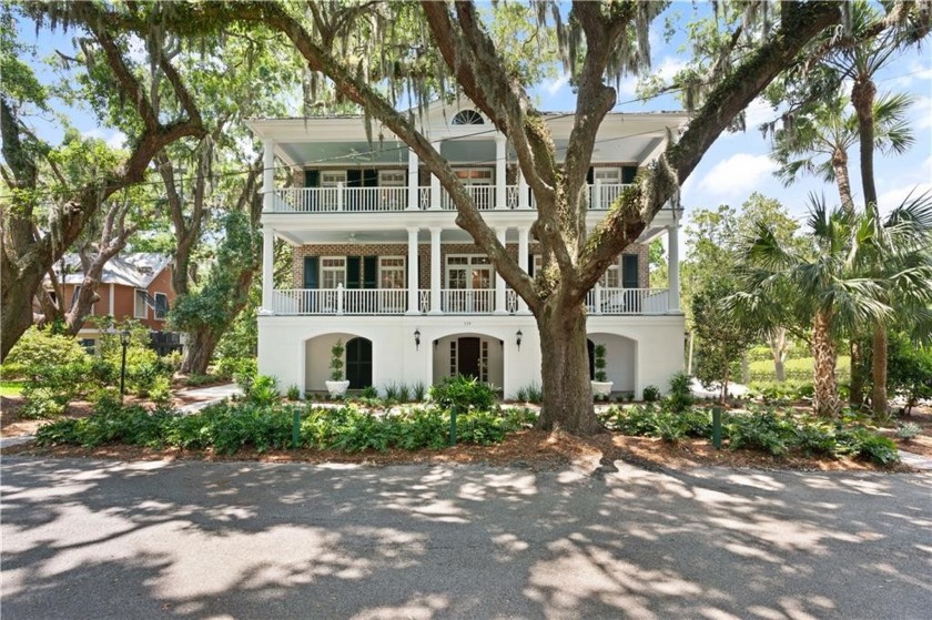 Welcome to your dream coastal retreat! Imagine enjoying gentle - Beach Home for sale in Saint Simons, Georgia on Beachhouse.com