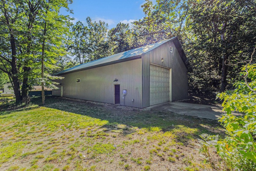 Finally the Silver Lake pole barn and mobile home you have been - Beach Home for sale in Mears, Michigan on Beachhouse.com