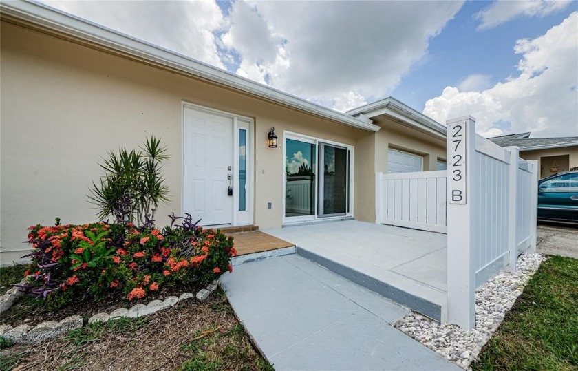 Unbeatable NEW PRICE, MOTIVATED SELLER for this STUNNING REMODEL - Beach Home for sale in Palm Harbor, Florida on Beachhouse.com