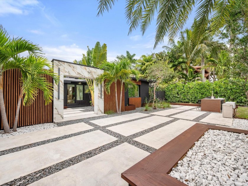 LUXURY updated 4 bedroom/3 bathroom SMART home in Coral Ridge - Beach Home for sale in Fort Lauderdale, Florida on Beachhouse.com