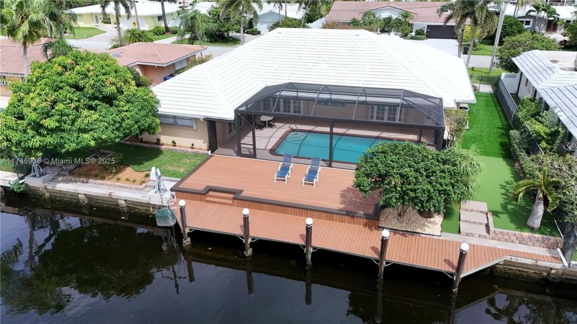 OCEAN ACCESS WITH NO FIXED BRIDGES!! Lot size 95' x 110', home - Beach Home for sale in Fort Lauderdale, Florida on Beachhouse.com