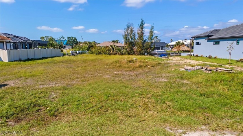 Location Location Location. This oversized Western rear exposure - Beach Lot for sale in Cape Coral, Florida on Beachhouse.com