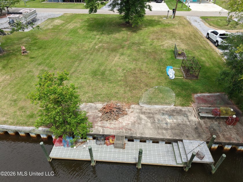 Prime waterfront opportunity in Shoreline Park! This cleared lot - Beach Lot for sale in Bay Saint Louis, Mississippi on Beachhouse.com