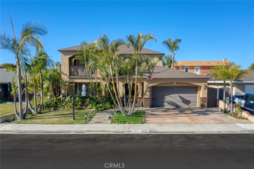 This exquisite 3,872 sq. ft. *Tommy Bahama* inspired Hawaiian - Beach Home for sale in Huntington Beach, California on Beachhouse.com
