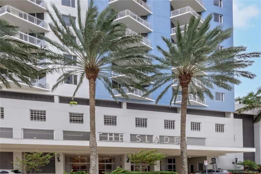 This condo boasts breathtaking city views and overlooks one of - Beach Condo for sale in West Palm Beach, Florida on Beachhouse.com